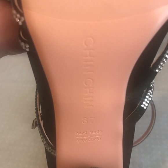 ChinChin Black Velvet Rhinestone Strap Wrapped Heels 37 - Picture 8 of 8